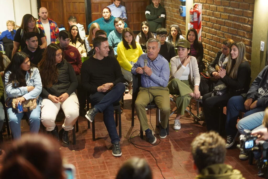 cornejo petri jovenes 2