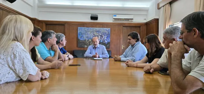 WhatsApp-Image-2025-01-13-at-17.08.26-1-700x323