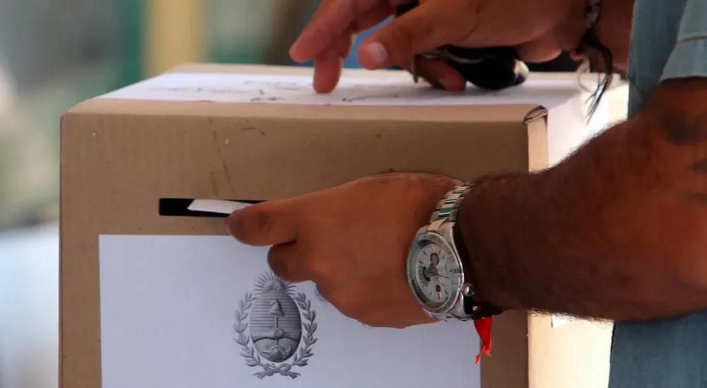 urna-1-e1752500476113