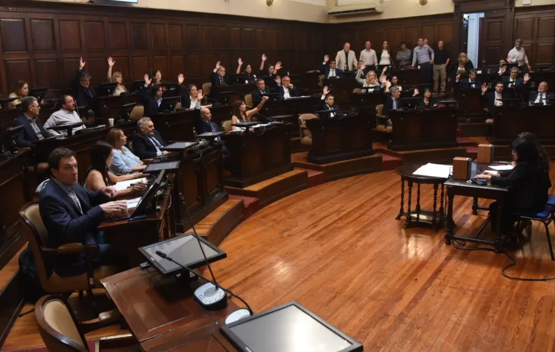 Screenshot 2025-12-09 at 19-19-37 Histórico es ley el proyecto de extracción de cobre en Uspallata