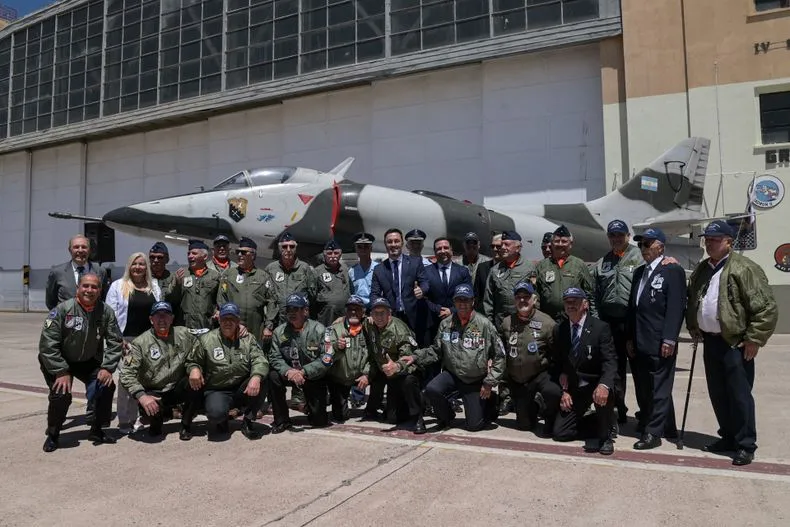 luis-petri-iv-brigada-aerea-mendoza