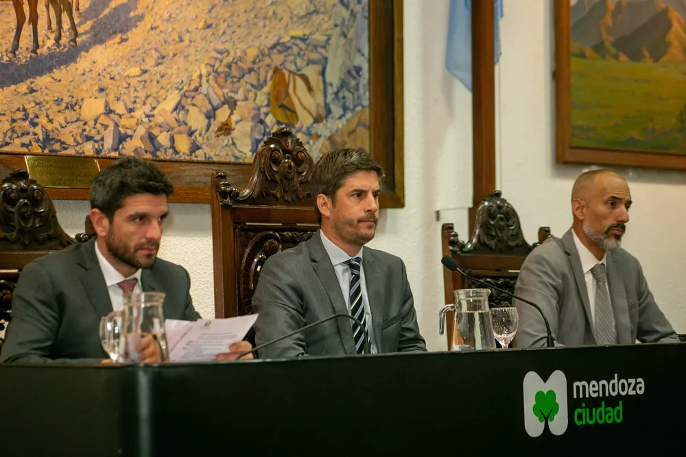 cb5a3344-95c3-726f-edae-f43f4c550fa4