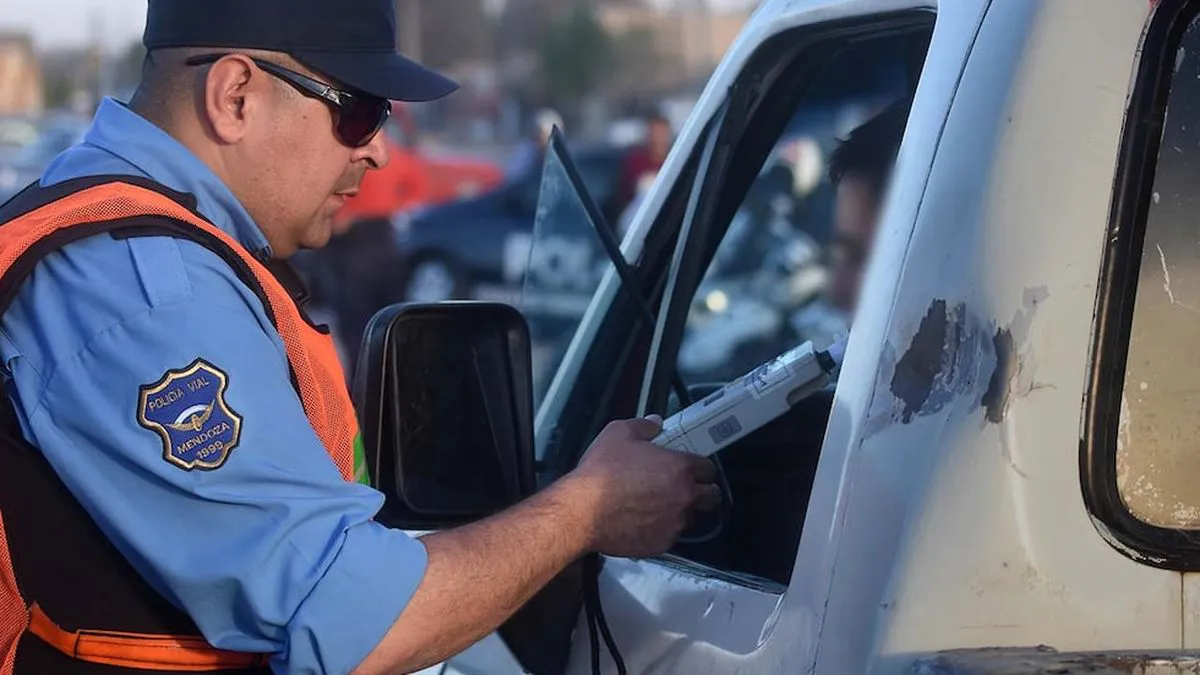 la-policia-vial-realiza-operativo-control-alcoholemia