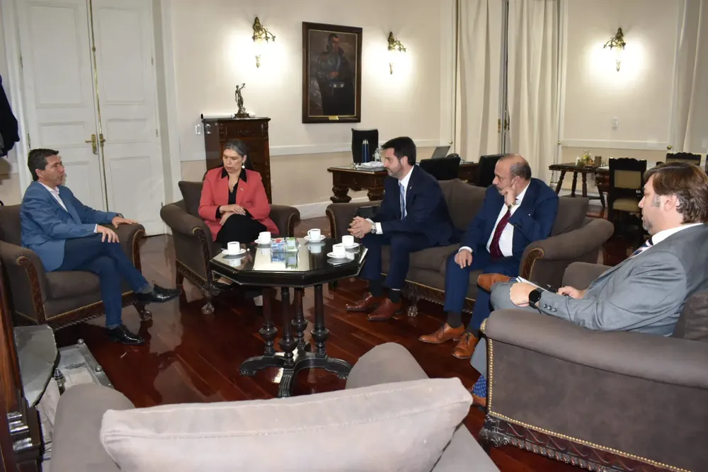embajadora chile en arg