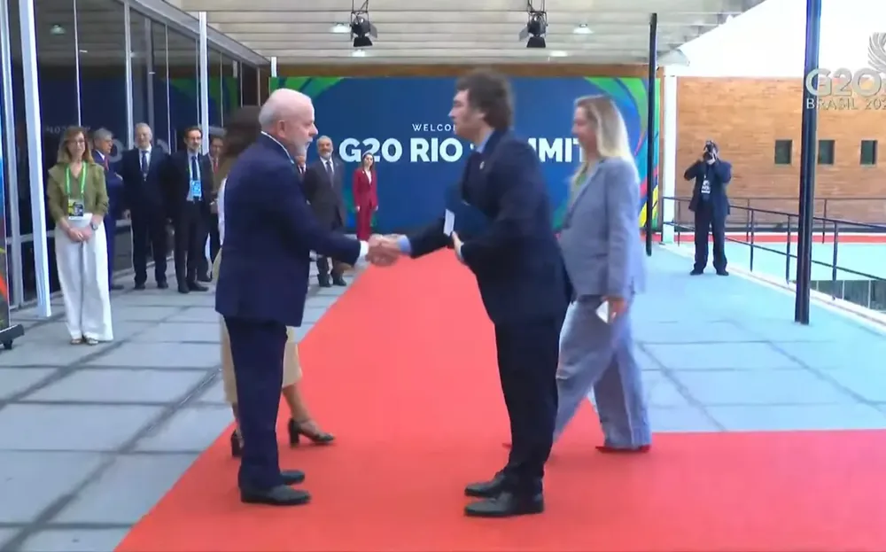 Screenshot_20241118_105759_YouTube