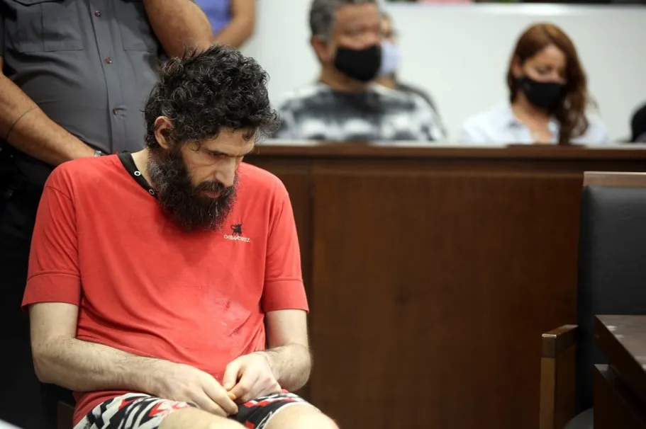 pereghombregatotelam2021-2