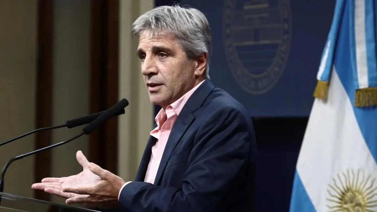 luis-caputo-apunto-contra-oposicion-necesitan-argentina-sea-caos-para-volver-1092023-204936