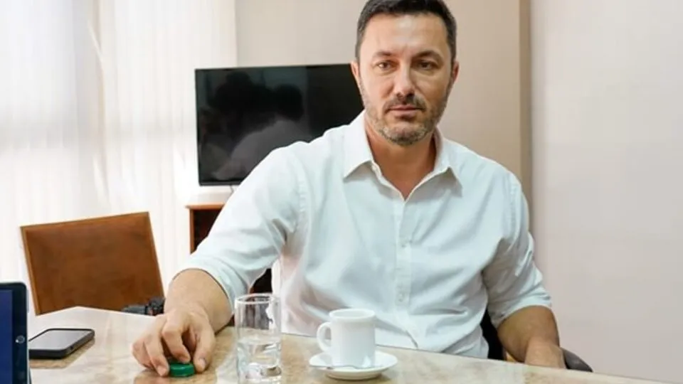 luis petri2