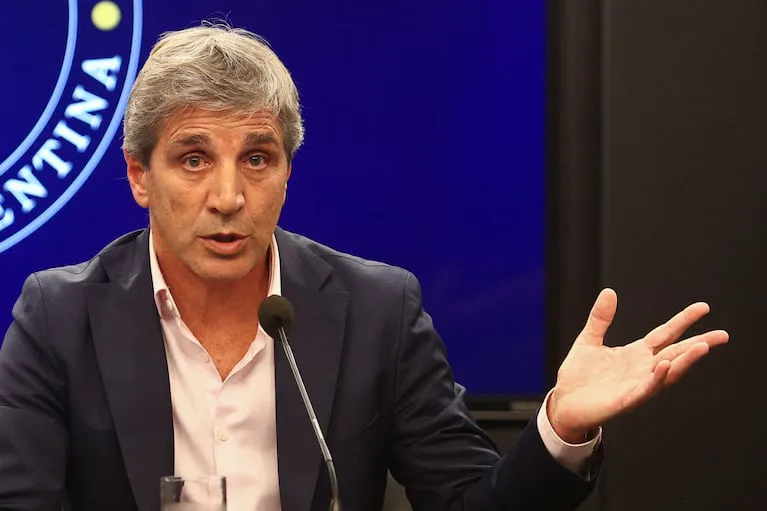 caputo-parte-a-washington-para-reunirse-con-funcionarios-del-fmi-banco-mundial-y-referentes-del-g20-reutersmatias-baglietto-FRY2HOFJ7NLEWNGSW5OXMCMCOQ