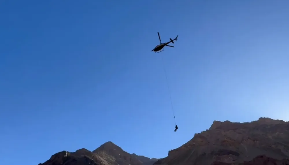 Screenshot_20240226_192130_InShot