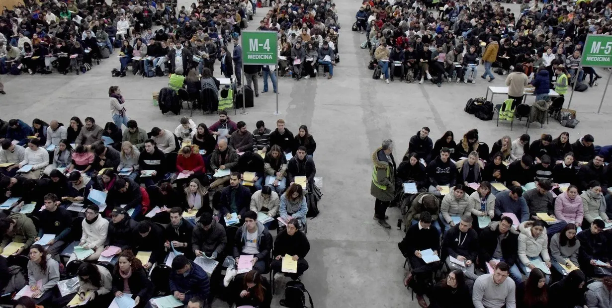 ZRDojyyFY_1256x620__3