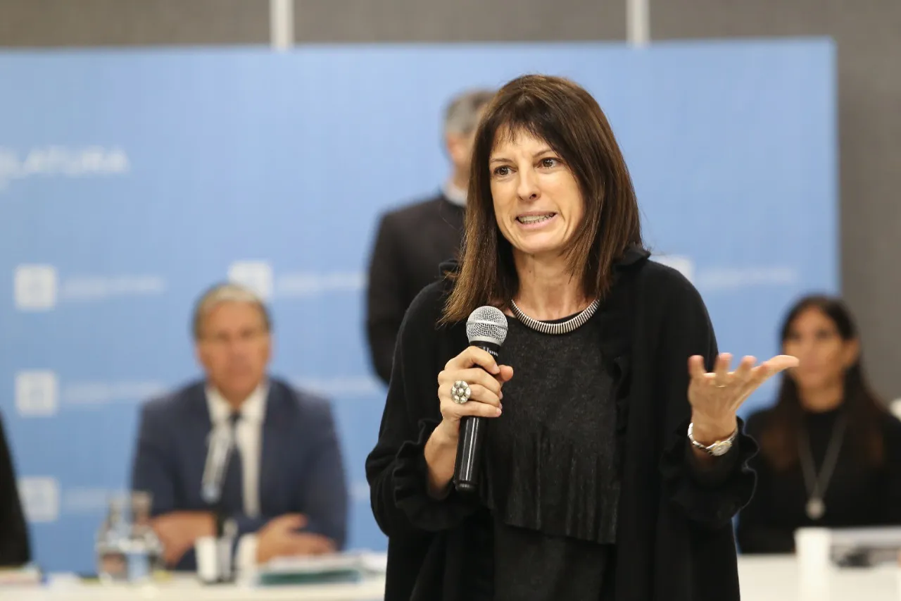 gabriela avalos