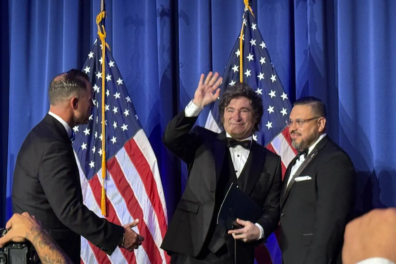 javier-milei-en-la-american-patriots-S253SLBYNFBEBKH4G4Z4EFKFOI