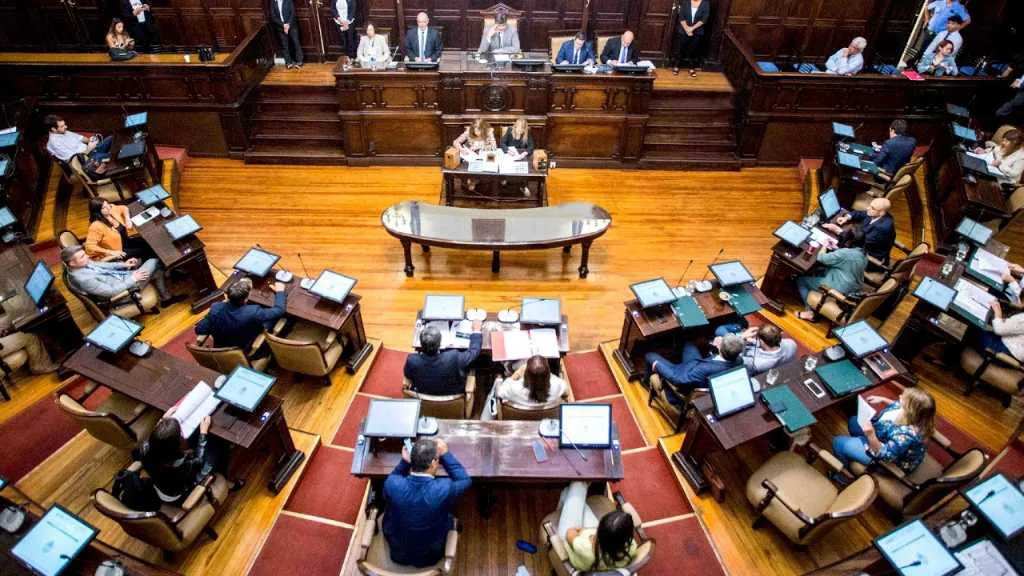 senado item aula