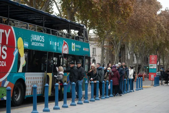 bus tour mendoza