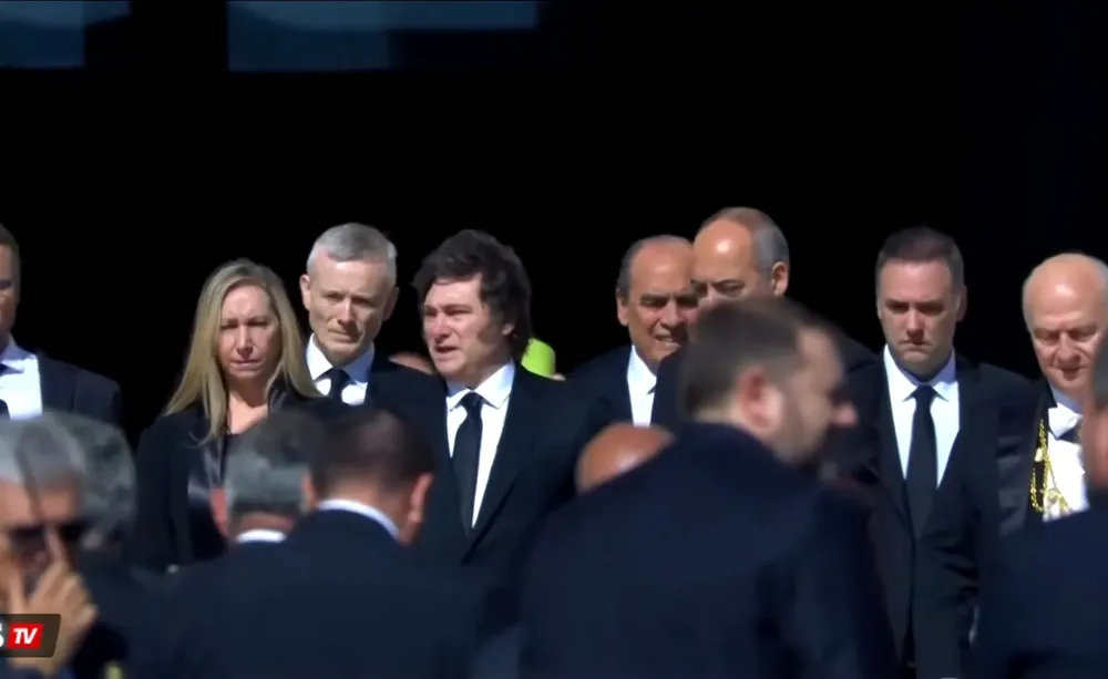 Screenshot_20250426_102754_YouTube