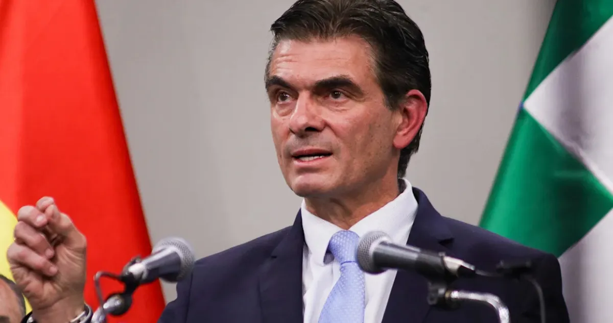 efe-por-candidato-boliviano-y-au